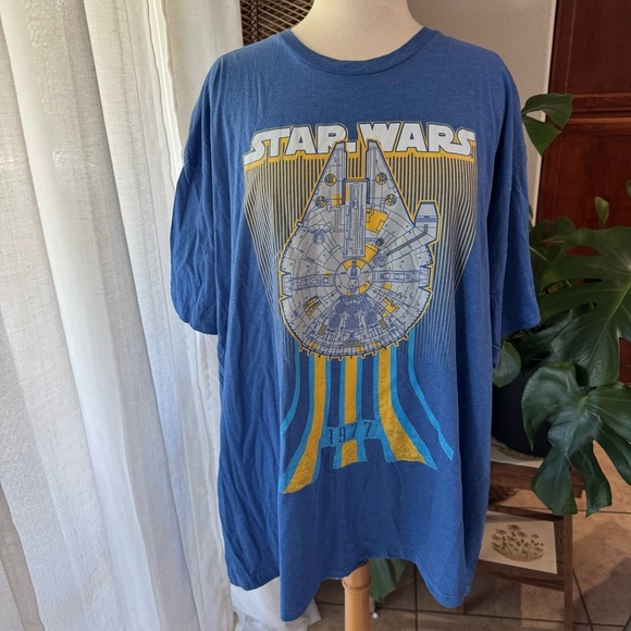 Blue Star Wars Graphic T-Shirt - Picture 1 of 2